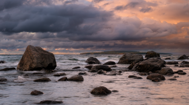 Co-1st Place: Giant's Tomb Island  By Andrew Crome